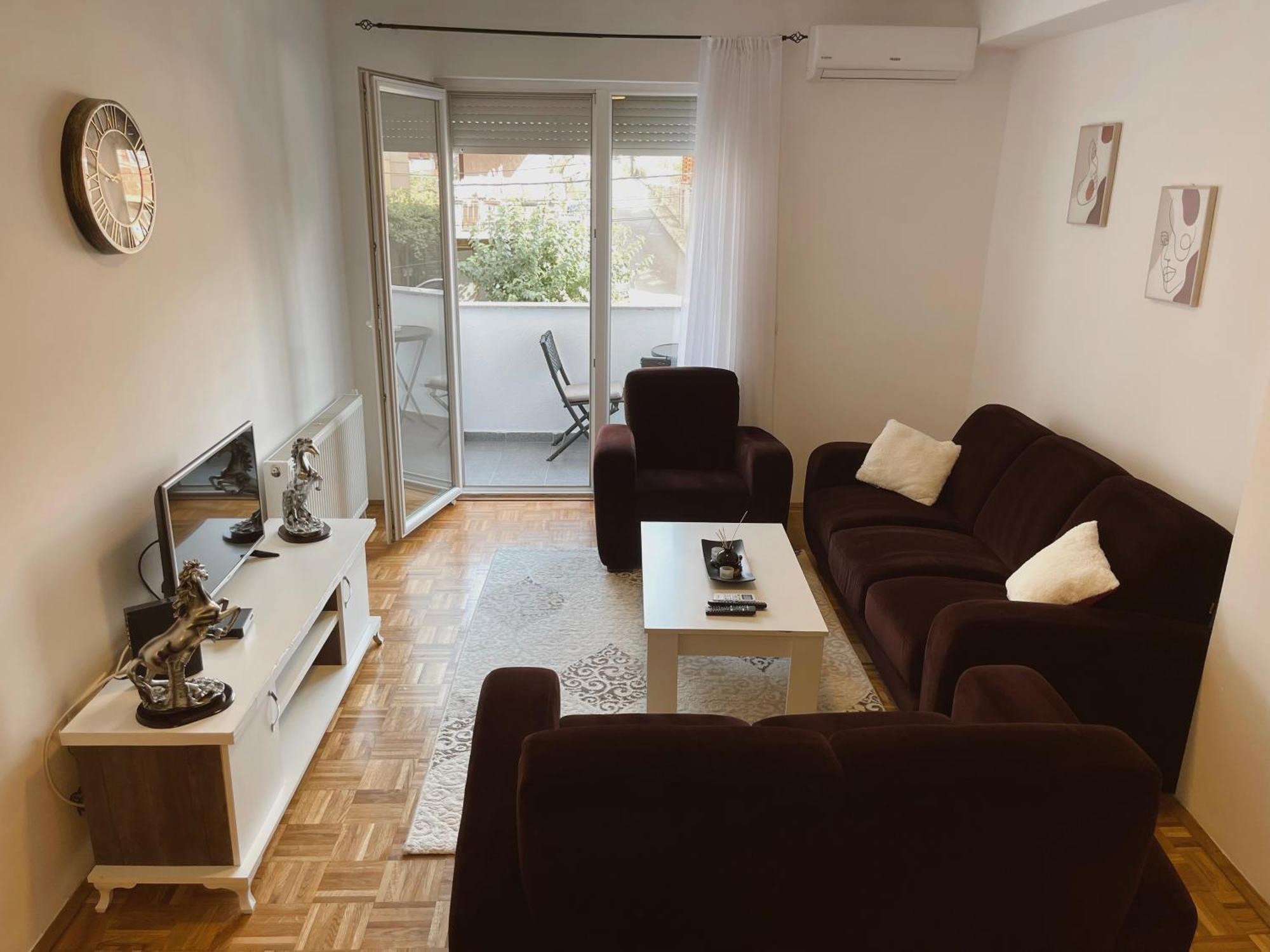 Apartment Troi Pristina Eksteriør billede