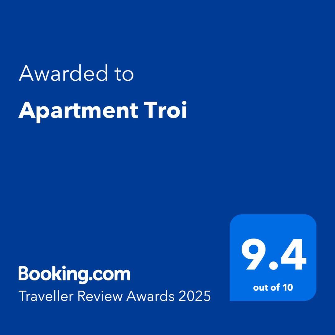 Apartment Troi Pristina Eksteriør billede
